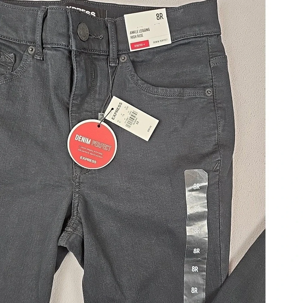 Express Womens 8R Ankle Legging Jeans Dark Wash Skinny NWT‎
